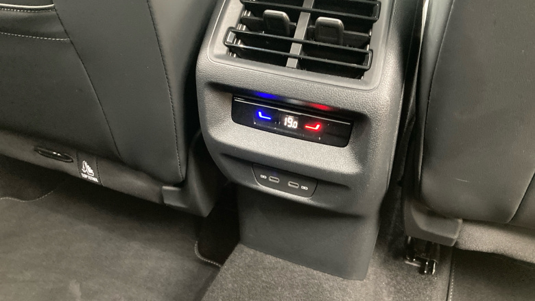 Volkswagen Tiguan 2.0 TDI R-Line 5dr DSG Diesel Estate